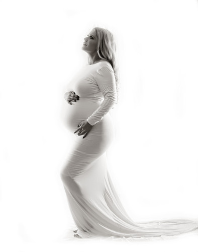 Mommy and Me: 3d/4d Ultrasound & Maternity Photography Package